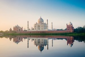 Day Trip To Taj Mahal, Agra Fort and Baby Taj from Delhi by Car - All Inclusive