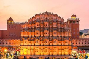 Four Days Golden Triangle Tour by AC car from Delhi(Delhi-Agra-Jaipur)