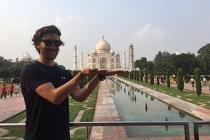 Official Tour Guide in Agra for Full Day Sightseeing