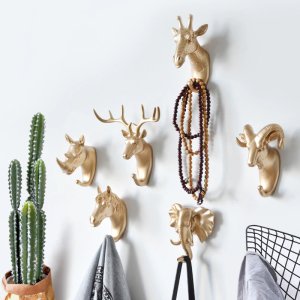 Clothing Cap Display Racks Coat Hanger Room Decor Creative Deer Head Animal Self Adhesive Hook Keys Wall Sticky Mount Holder