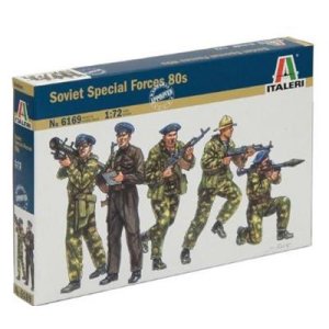 Figurines historiques : soviet special forces 80s italeri