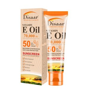 Disaar Vitamin E Oil Sunblock SPF 50 organic sunscreen cream for oily skin