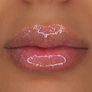Hot Selling Cosmetic Private Label Shiny Lip Gloss With Glitter