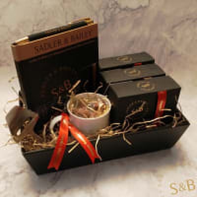 Sadler And Bailey ‘Crowning Touch’ Hamper