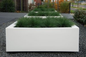 Idealist Metal Florida outdoor aluminum square white planter w140 h40 l140 cm, 784 ltrs cap.