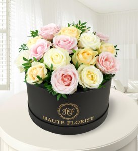 Avalanche Affection – Hat Box Flowers – Flowers in a Hat Box – Luxury Flowers – Birthday Gifts