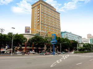 Kunyi Boutique Hotel (Lanzhou Taohai)