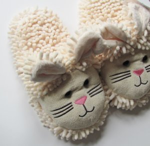 Aroma Home Women's soft & comfortable fuzzy white bunny slippers with non-slip sole