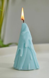 Prettylittlething Baby blue dripping cone scented soy wax candle 8cm, baby blue