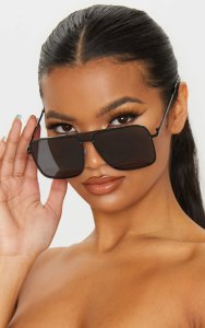 Prettylittlething Black revo square frame oversized sunglasses