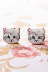 Topvintage Boutique Collection 50s pretty cat stud earrings in grey